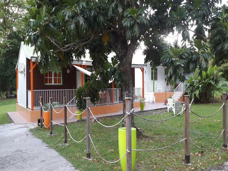 Bungalow Papaye Πουάντ-Νουάρ Εξωτερικό φωτογραφία